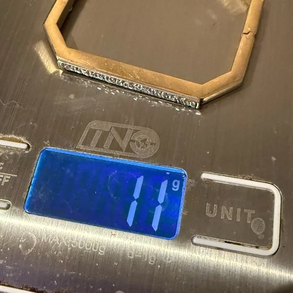 Elegant 14k Gold and Sparkling diamonds Women's Bracelet - Picture 4 of 10